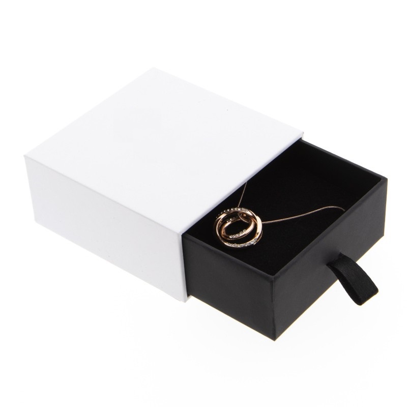 Caja BIP Luxe juego + cadena 90x87x39 mm.